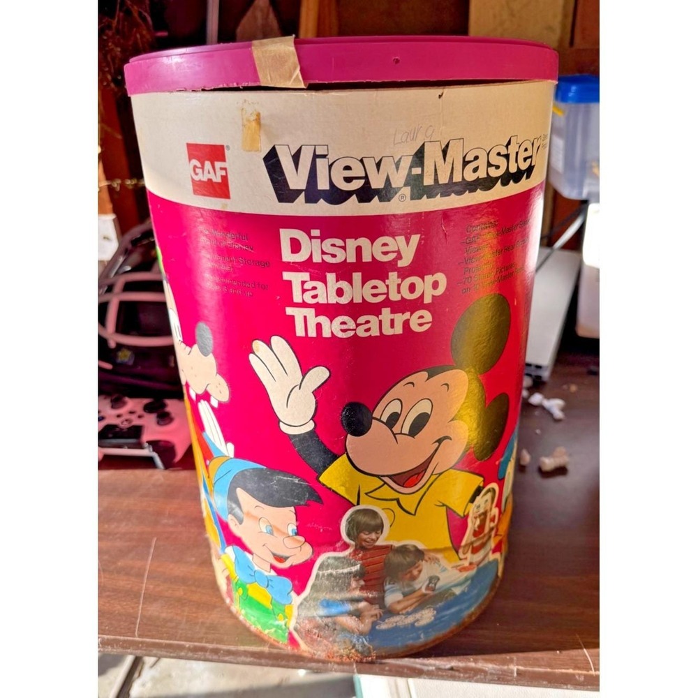 Working 1970s GAF View-Master Disney Tabletop Theatre Projector w/ 10 Reels
